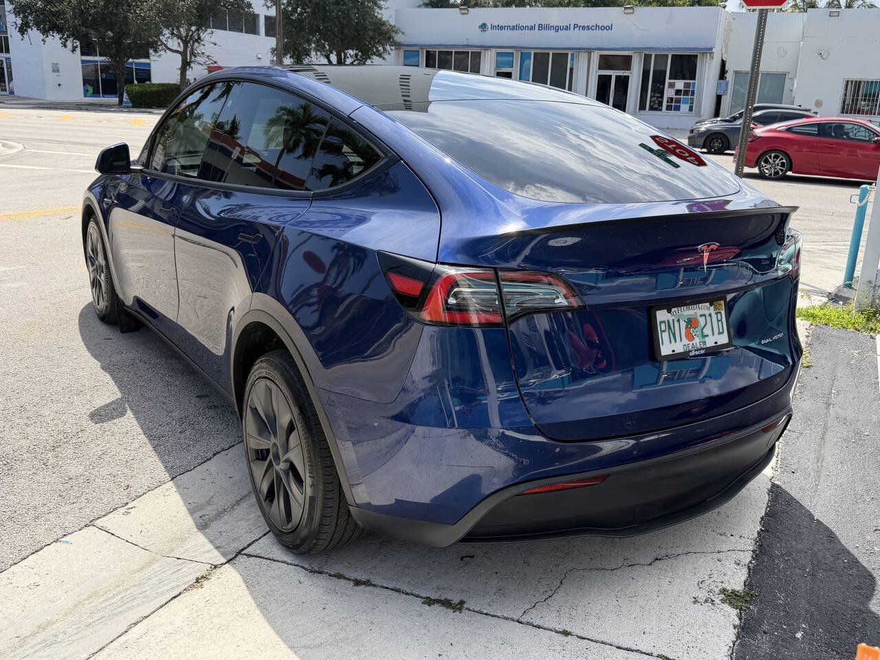 Used 2020 Tesla Model Y Long Range AWD/4WD image 8
