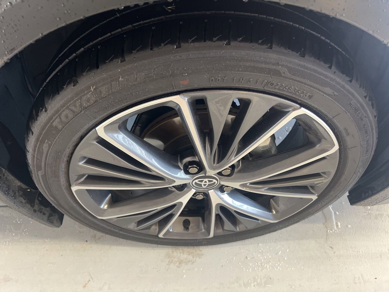 Used 2026 Toyota Prius XLE FWD image 20
