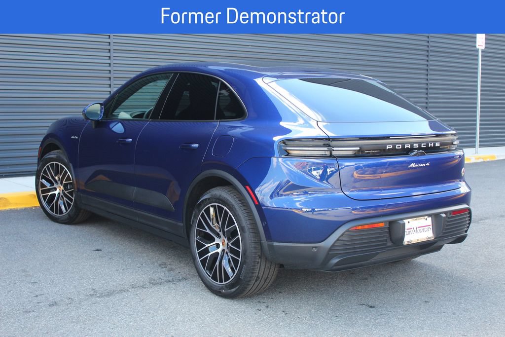 New 2026 Porsche Macan 4 Electric AWD/4WD image 3