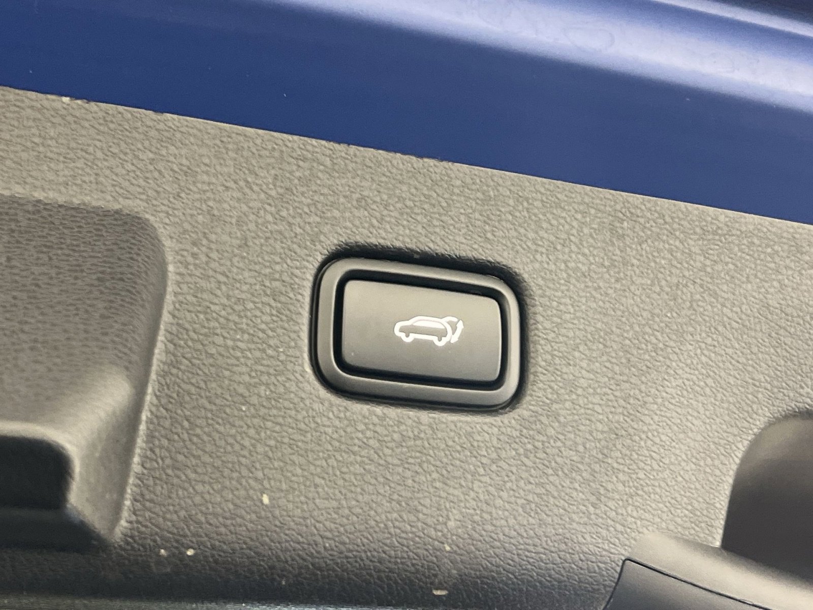 Used 2023 Kia Sportage SX image 27