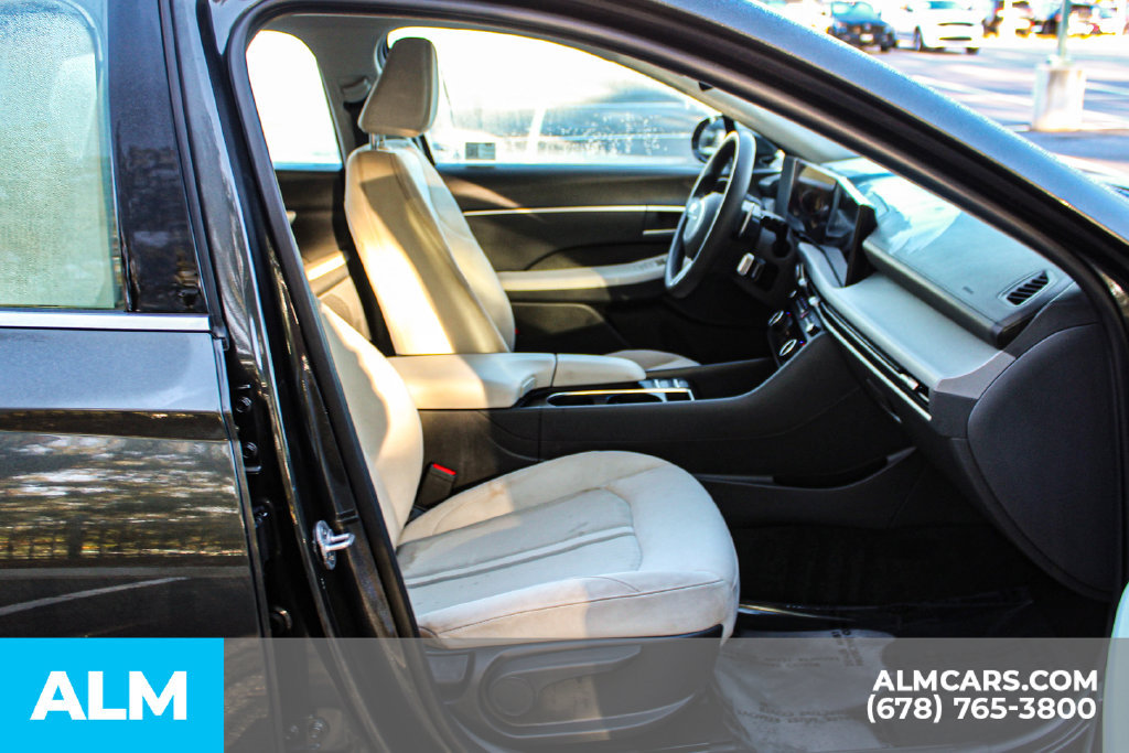 Used 2025 Hyundai Sonata SEL FWD image 20
