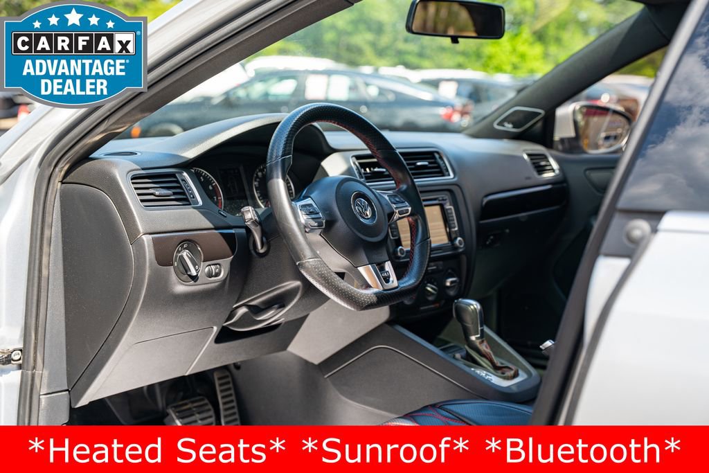 Used 2014 Volkswagen Jetta GLI FWD image 15
