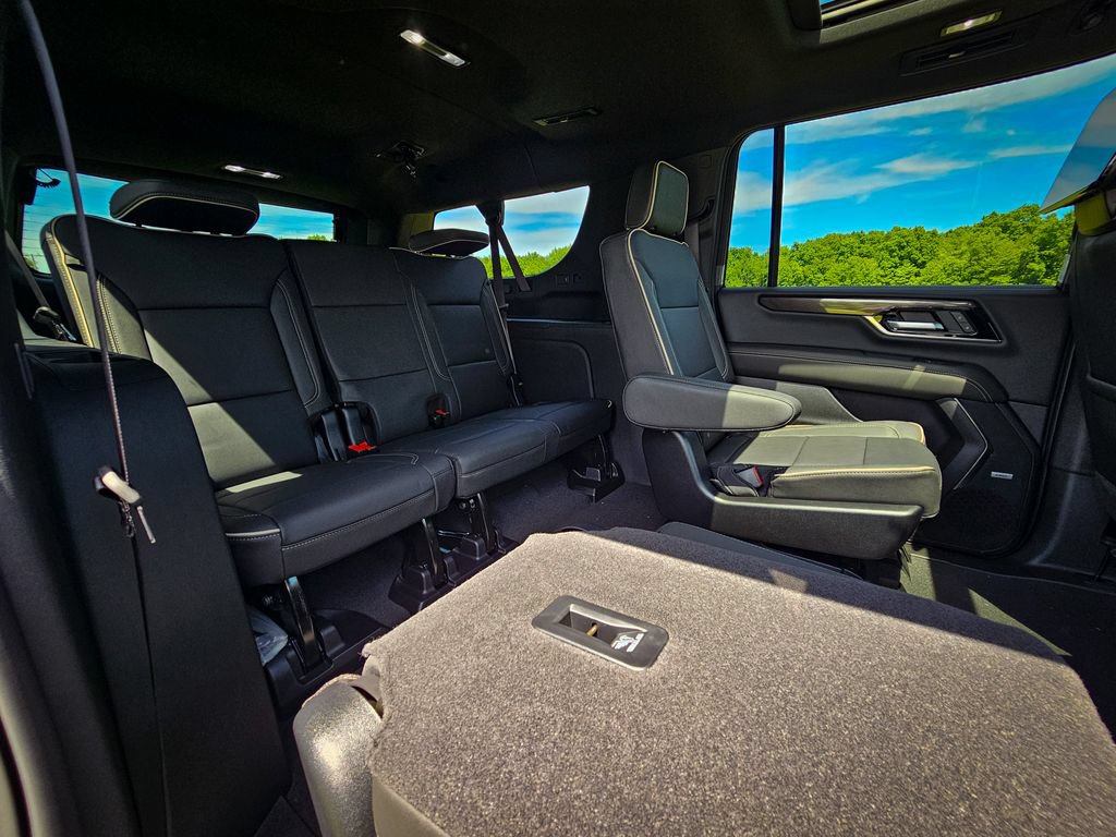 New 2026 GMC Yukon XL Elevation w/ Elevation Premium Package AWD/4WD image 41