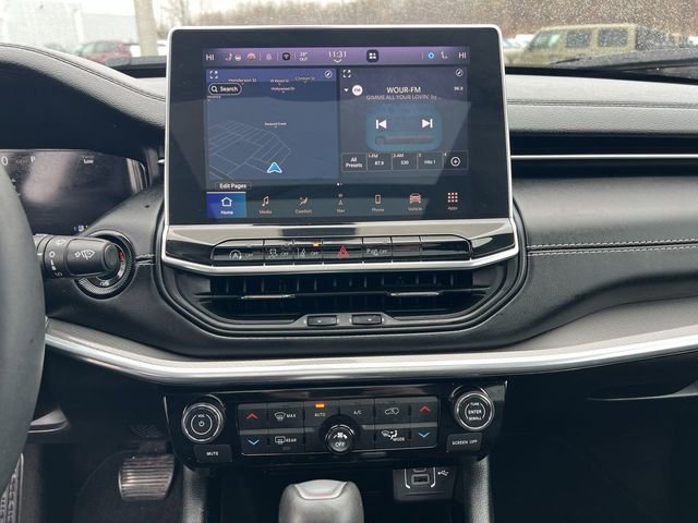 Used 2024 Jeep Compass Limited w/ High Altitude Package image 21