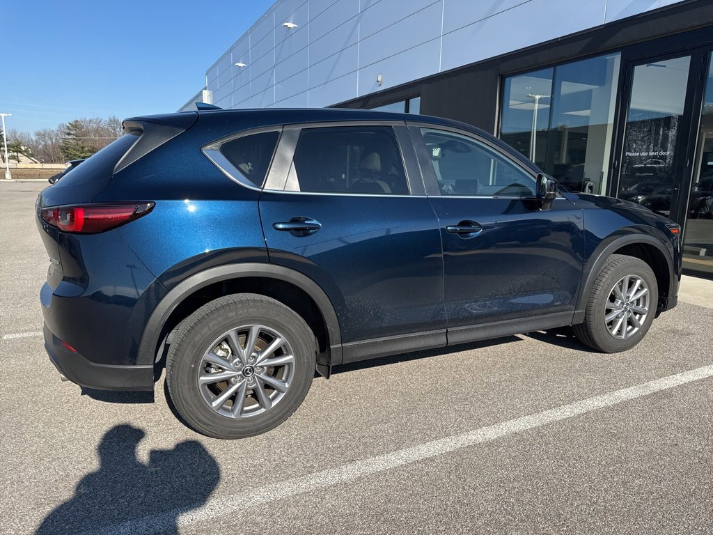 Used 2023 MAZDA CX-5 AWD 2.5 S w/ Preferred Package image 3