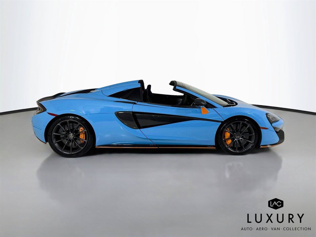 Used 2018 McLaren 570S Spider RWD image 4