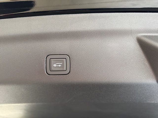 New 2026 GMC Yukon XL Denali image 35
