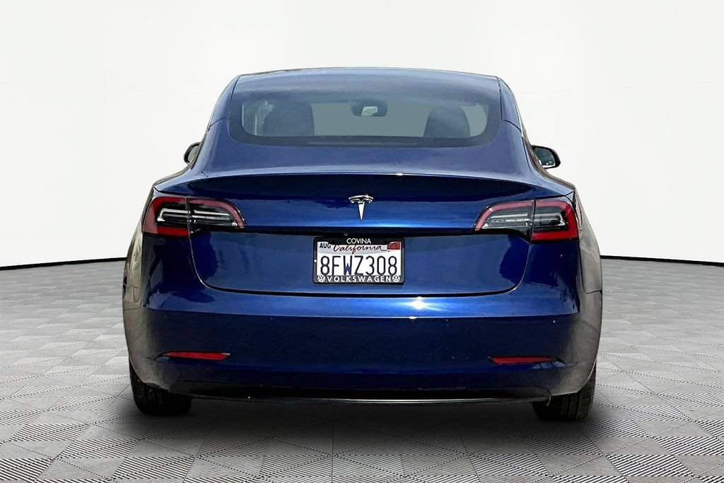 Used 2018 Tesla Model 3 Long Range RWD image 5