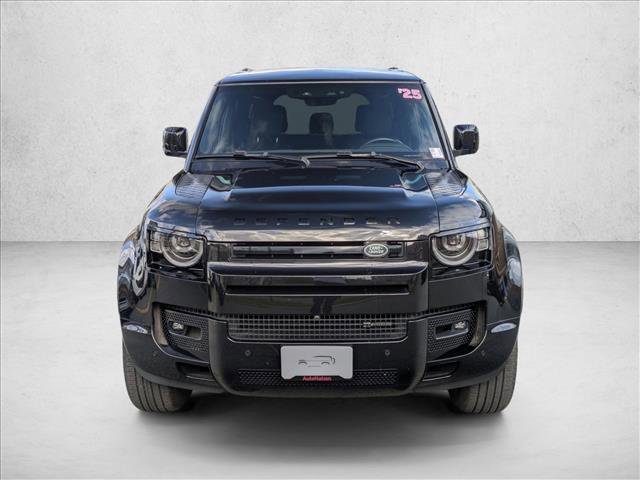 Certified 2023 Land Rover Defender 110 X-Dynamic SE image 2