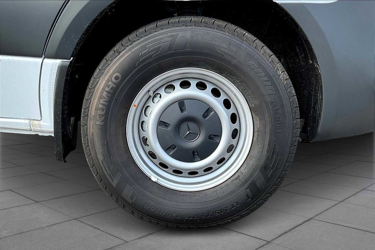 New 2025 Mercedes-Benz Sprinter 2500 image 11