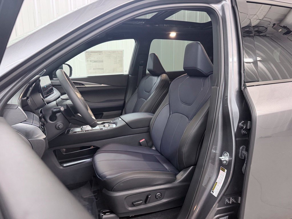 New 2027 INFINITI QX60 Sport AWD/4WD image 13