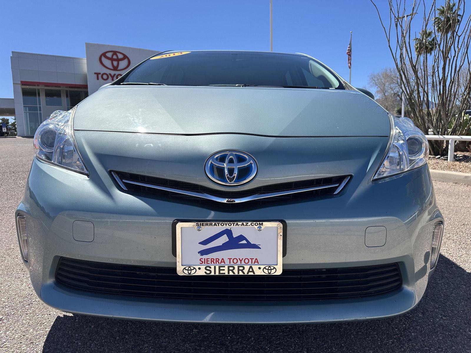 Used 2014 Toyota Prius V Three image 10