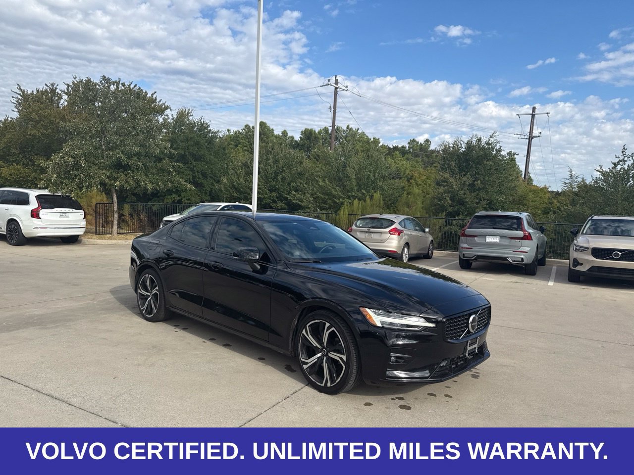 Certified 2024 Volvo S60 B5 Plus FWD image 3