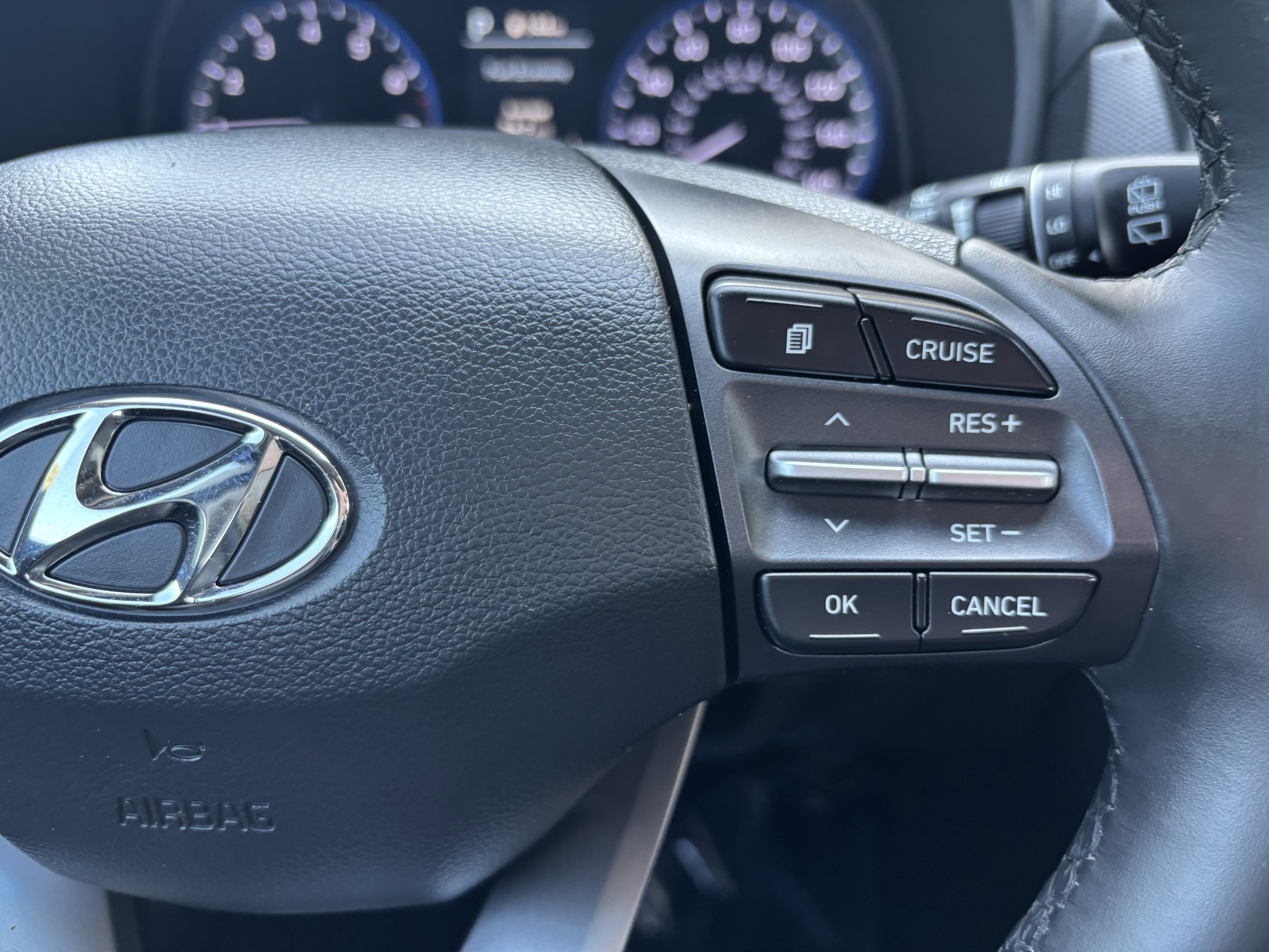 Used 2021 Hyundai Kona Limited AWD/4WD image 14