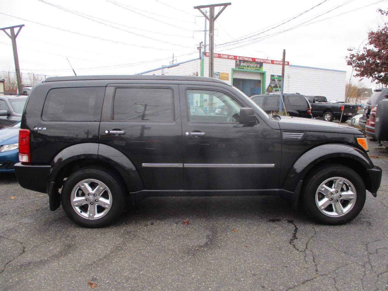 Used 2011 Dodge Nitro Heat image 5