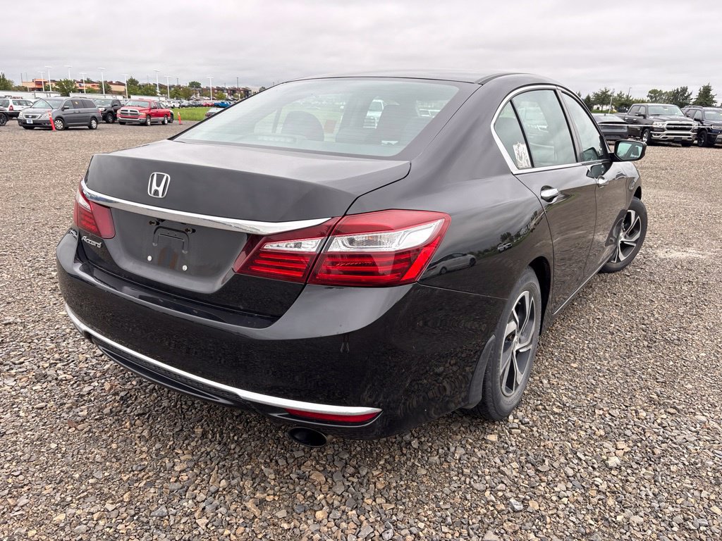 Certified 2017 Honda Accord LX image 9