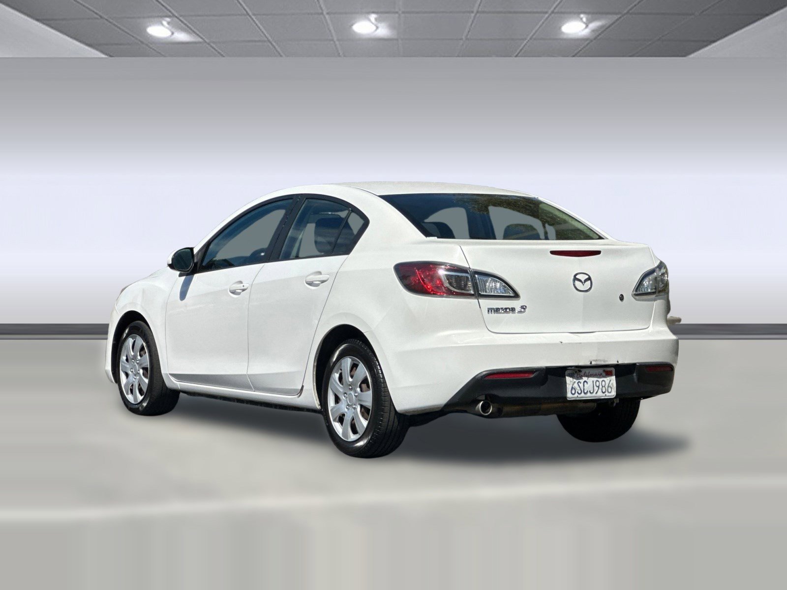 Used 2010 MAZDA MAZDA3 i Sport image 3