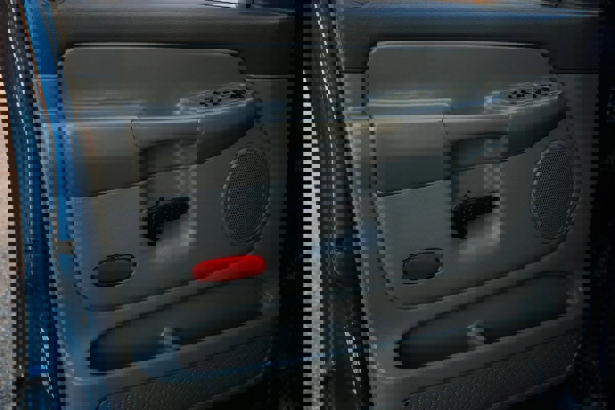 Used 2004 Dodge Ram 2500 Truck SLT w/ Trailer Tow Group image 31