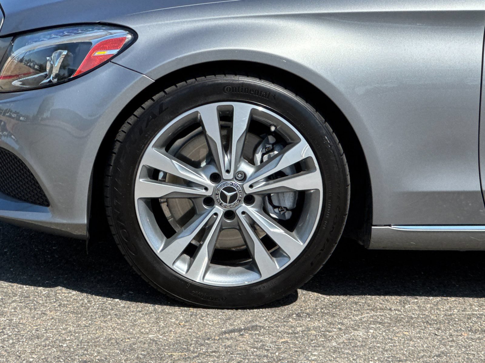 Used 2015 Mercedes-Benz C 300 Sedan image 24