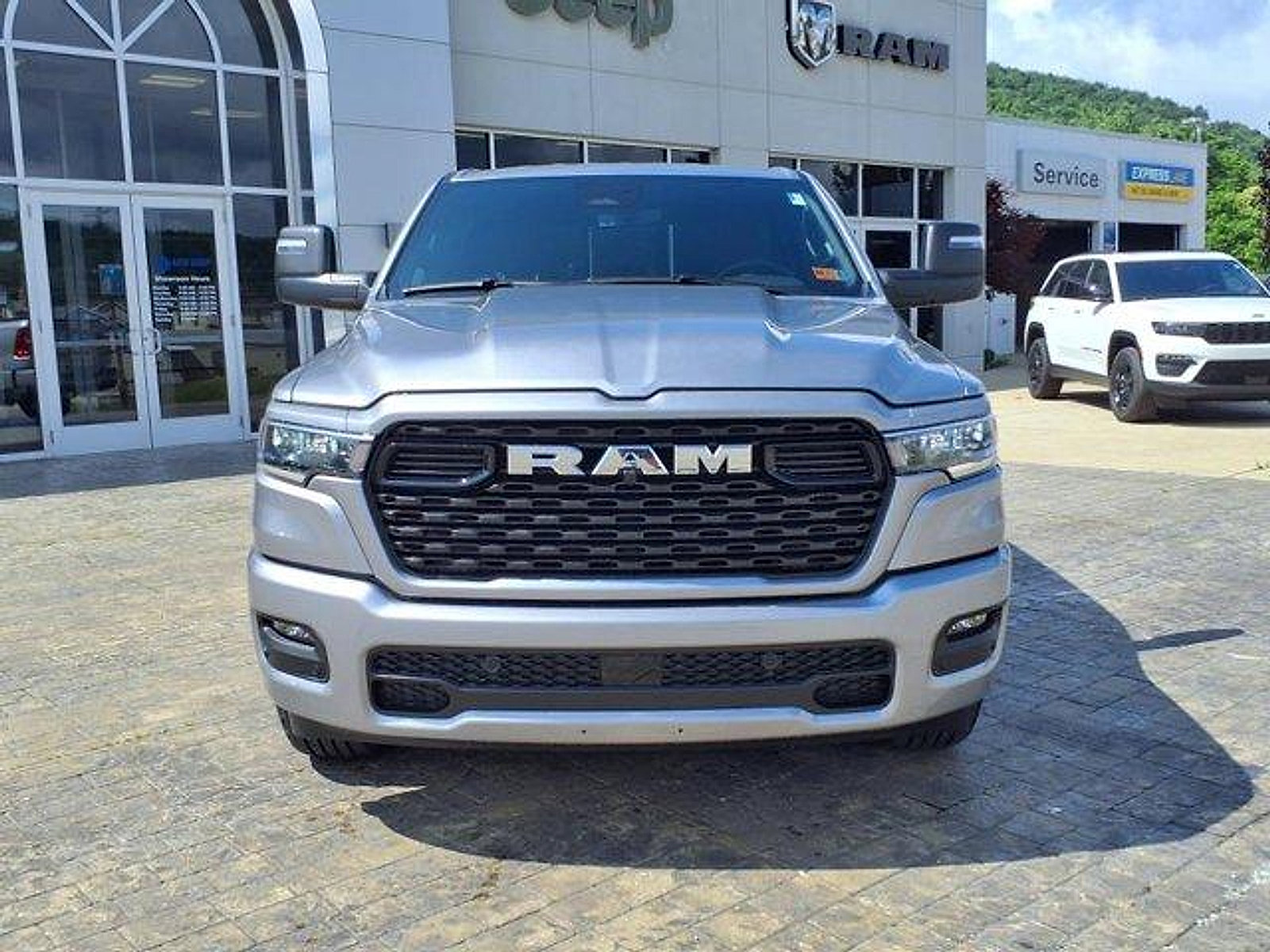 New 2025 RAM 1500 Big Horn image 2