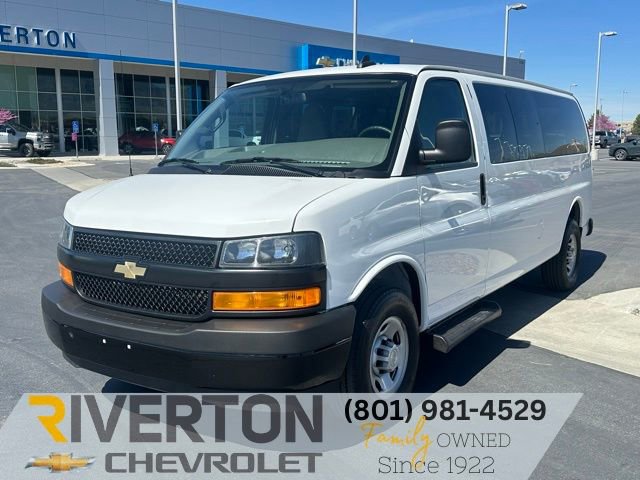 Used 2023 Chevrolet Express 3500 LS image 24