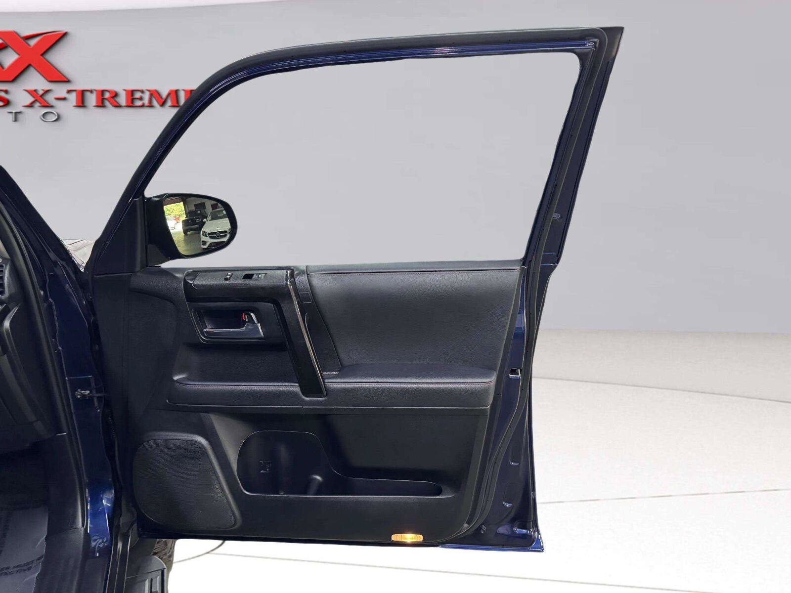 Used 2020 Toyota 4Runner TRD Off-Road Premium w/ Moonroof Package AWD/4WD image 46