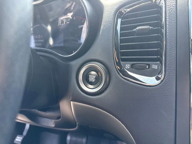 Used 2018 Dodge Durango R/T w/ Blacktop Package AWD/4WD image 28