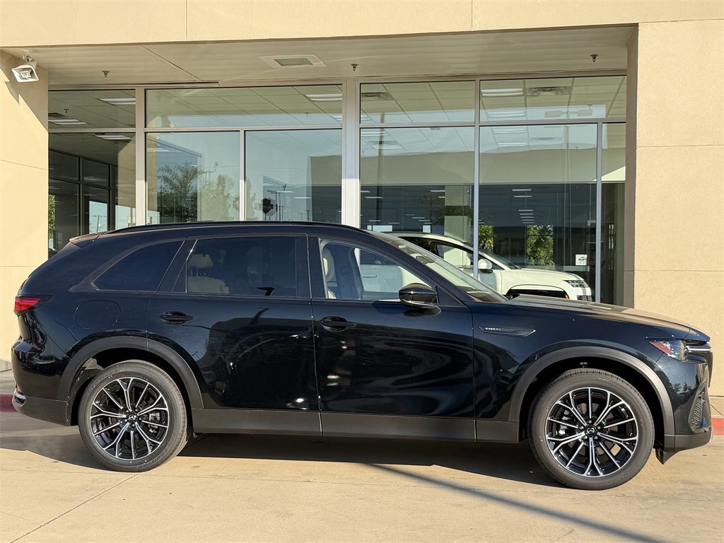 New 2025 MAZDA CX-70 Plug-In Hybrid w/ Premium Pkg image 3