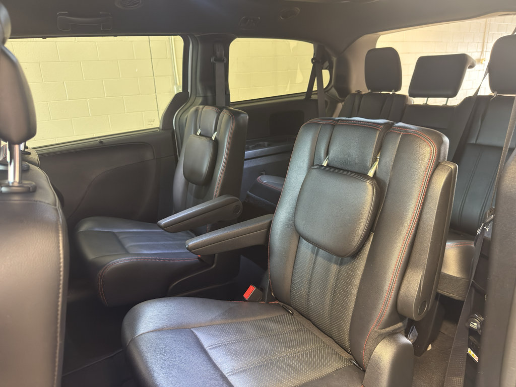 Used 2019 Dodge Grand Caravan GT FWD image 25