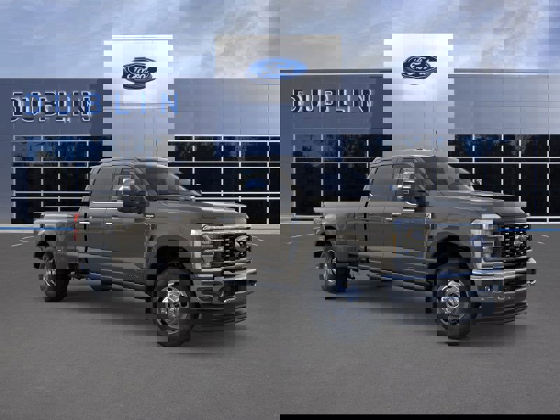 New 2026 Ford F350 King Ranch w/ Chrome Package image 35