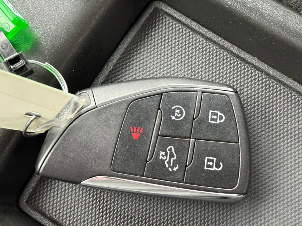 Used 2022 Chevrolet Silverado 1500 LT image 29