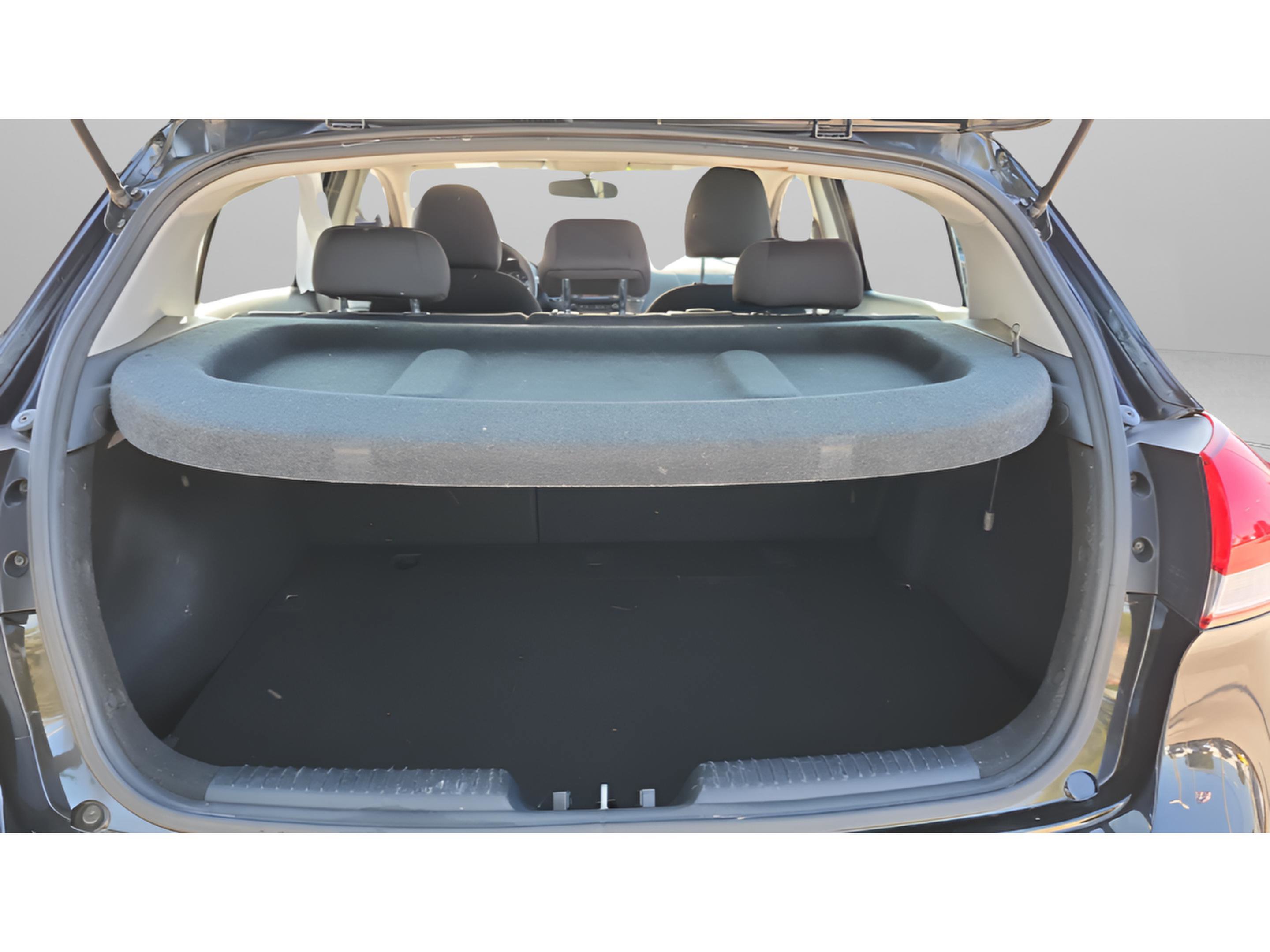 Used 2017 Kia Forte LX image 37