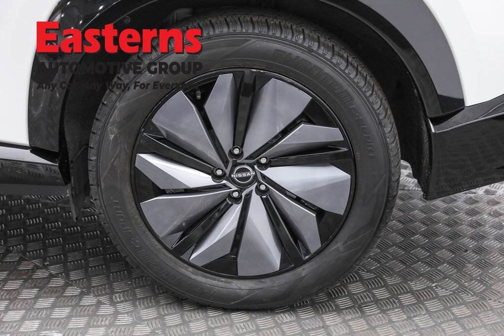 Used 2024 Nissan Ariya AWD image 34