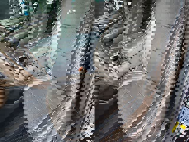 Used 2022 GMC Yukon XL Denali w/ Denali Premium Package image 15