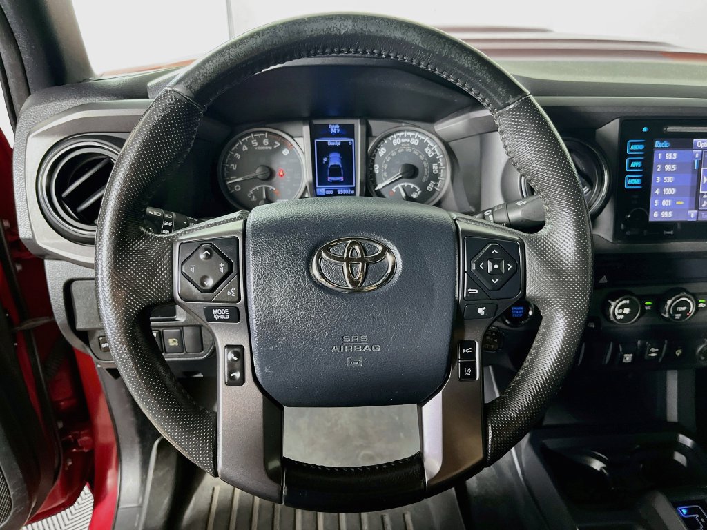Used 2019 Toyota Tacoma TRD Sport AWD/4WD image 14