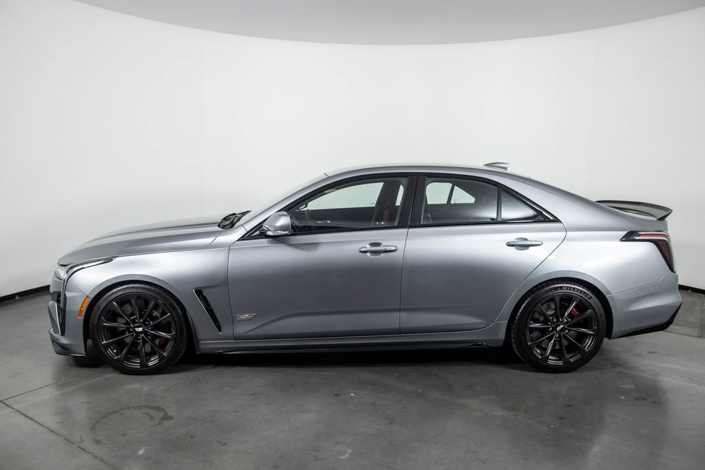 Used 2024 Cadillac CT4 V Blackwing w/ Driver Assist Package RWD image 2