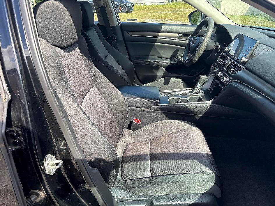 Used 2018 Honda Accord LX image 14