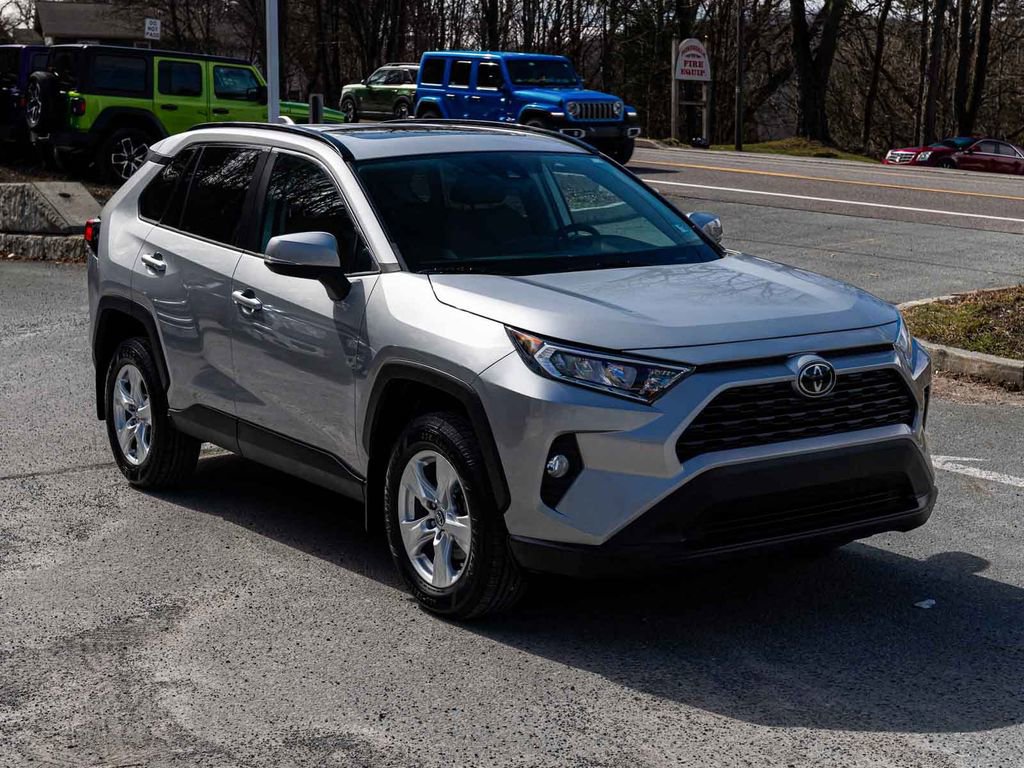 Used 2019 Toyota RAV4 XLE w/ All Weather Liner Package image 3