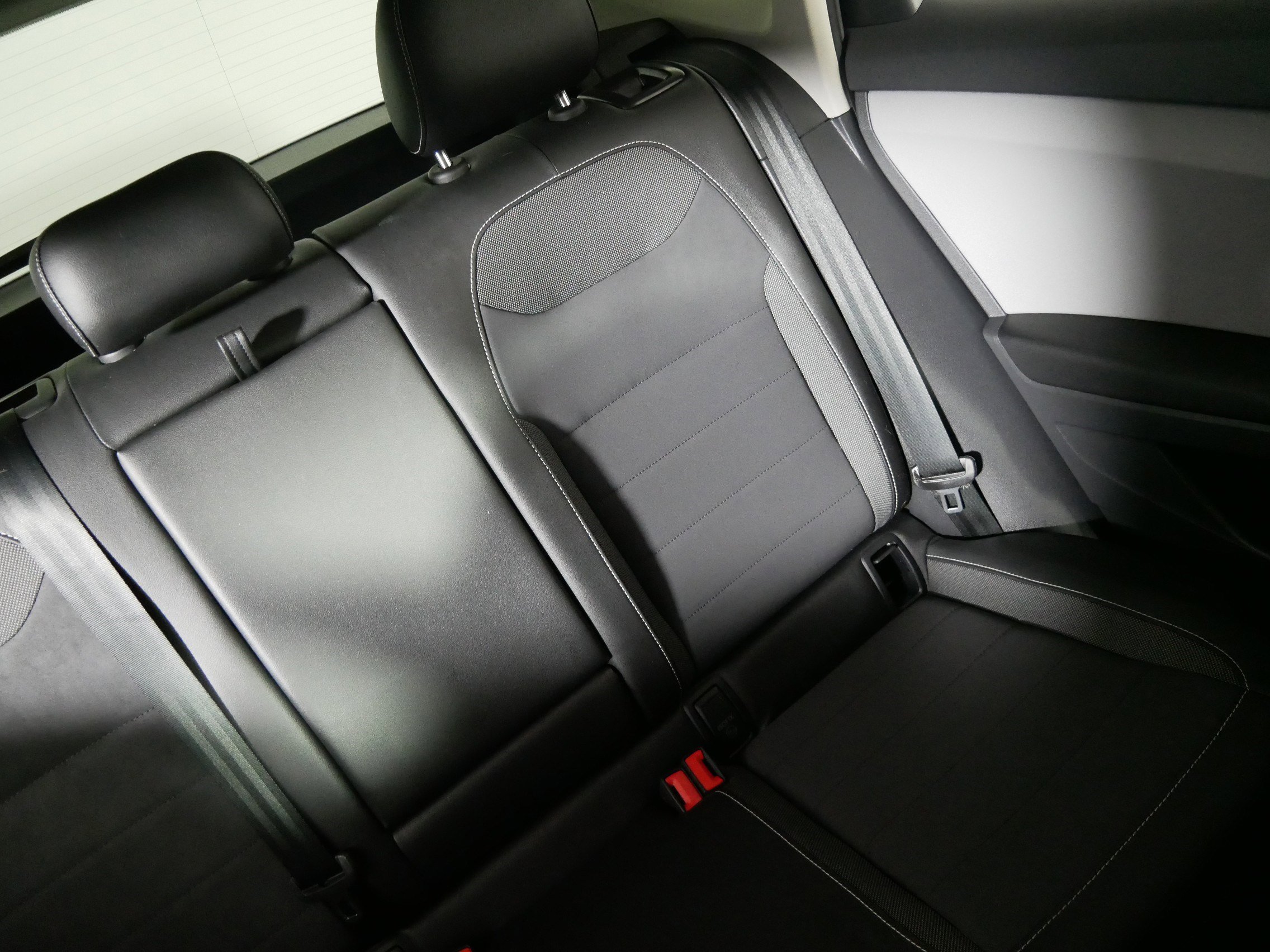 Used 2023 Volkswagen Taos SE image 14