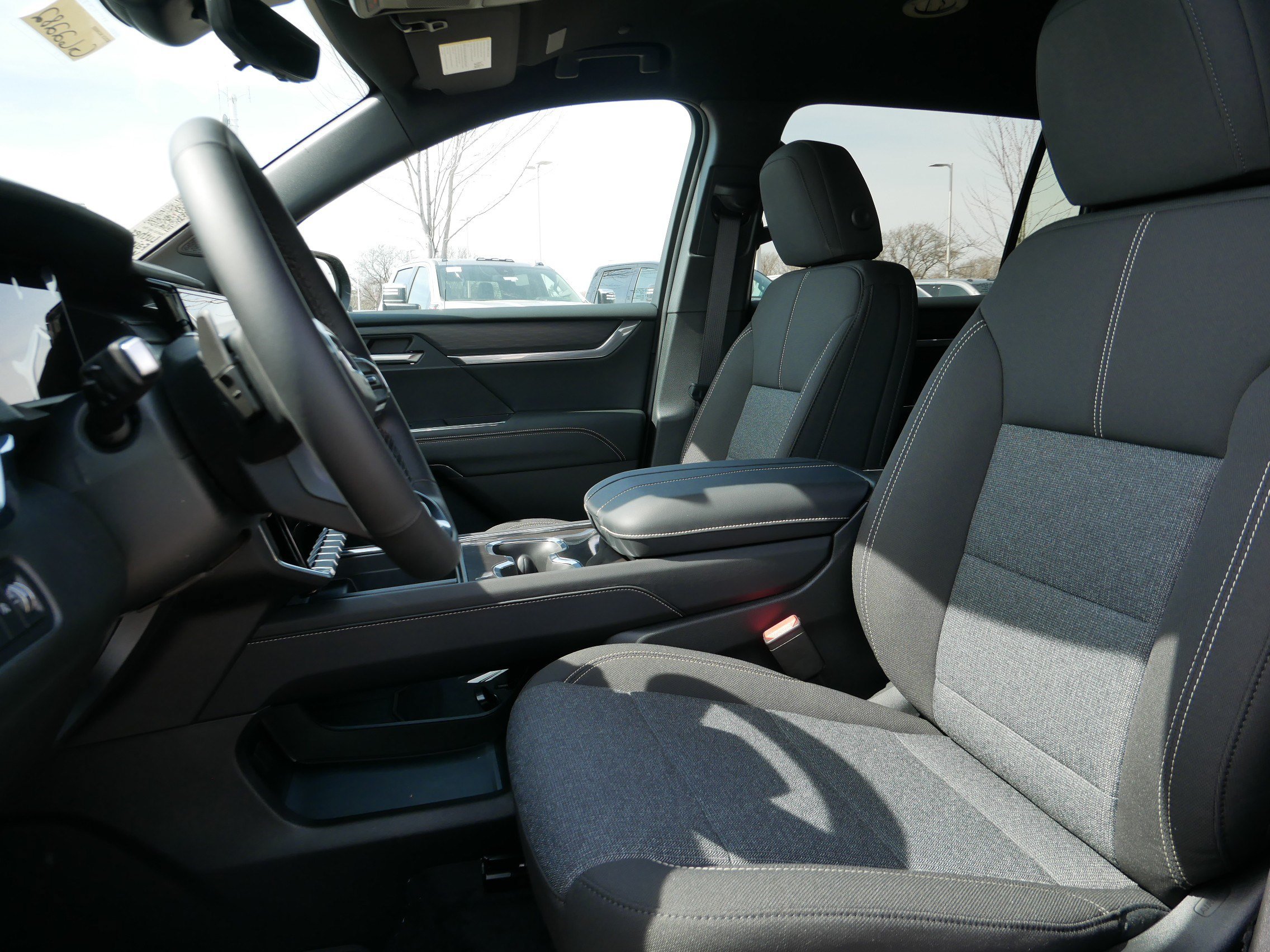 New 2026 GMC Acadia Elevation w/ LPO, All-Weather Package AWD/4WD image 4