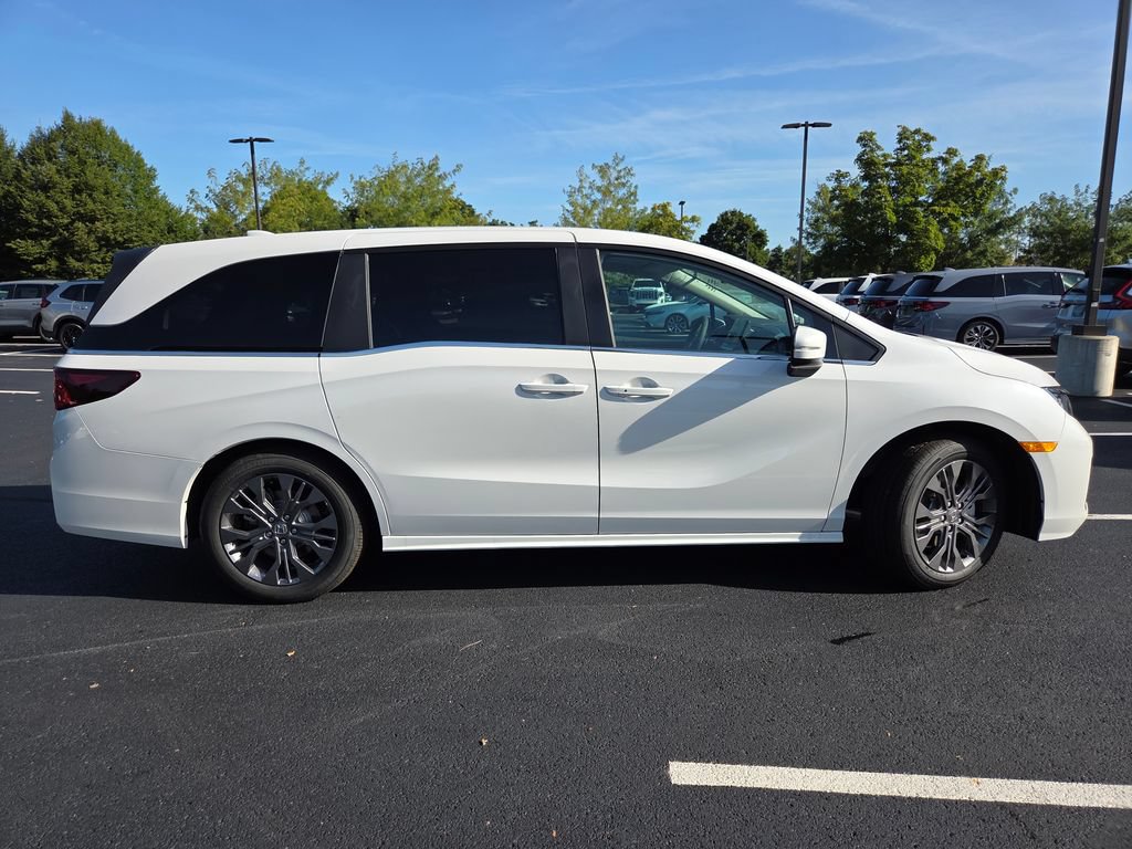 New 2026 Honda Odyssey Touring image 29