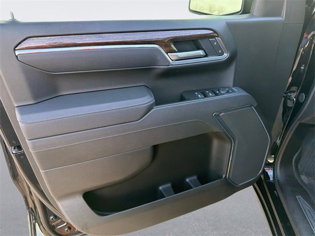 Used 2025 GMC Sierra 1500 Elevation image 19