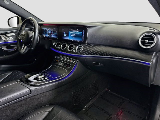 Used 2020 Mercedes-Benz E 350 4MATIC Sedan image 29