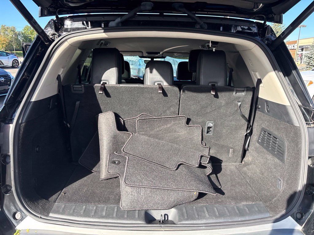 Certified 2024 Nissan Pathfinder SL AWD/4WD image 22