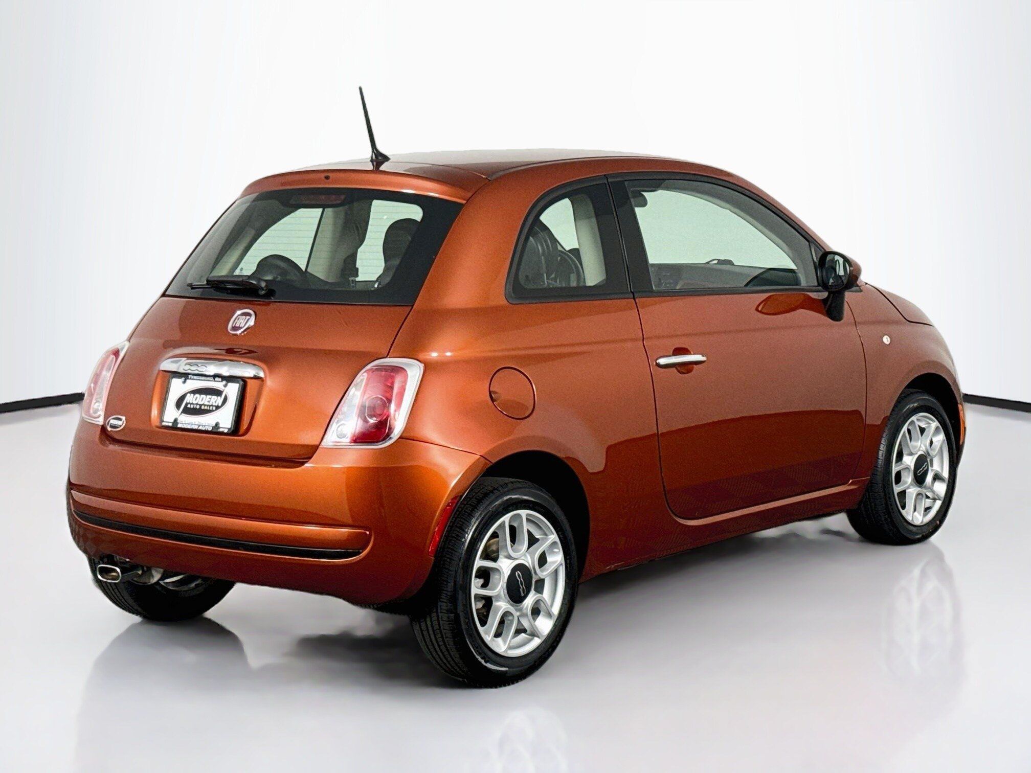 Used 2015 FIAT 500 Pop FWD image 15