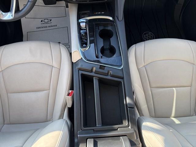 Used 2023 Buick Enclave Essence image 21