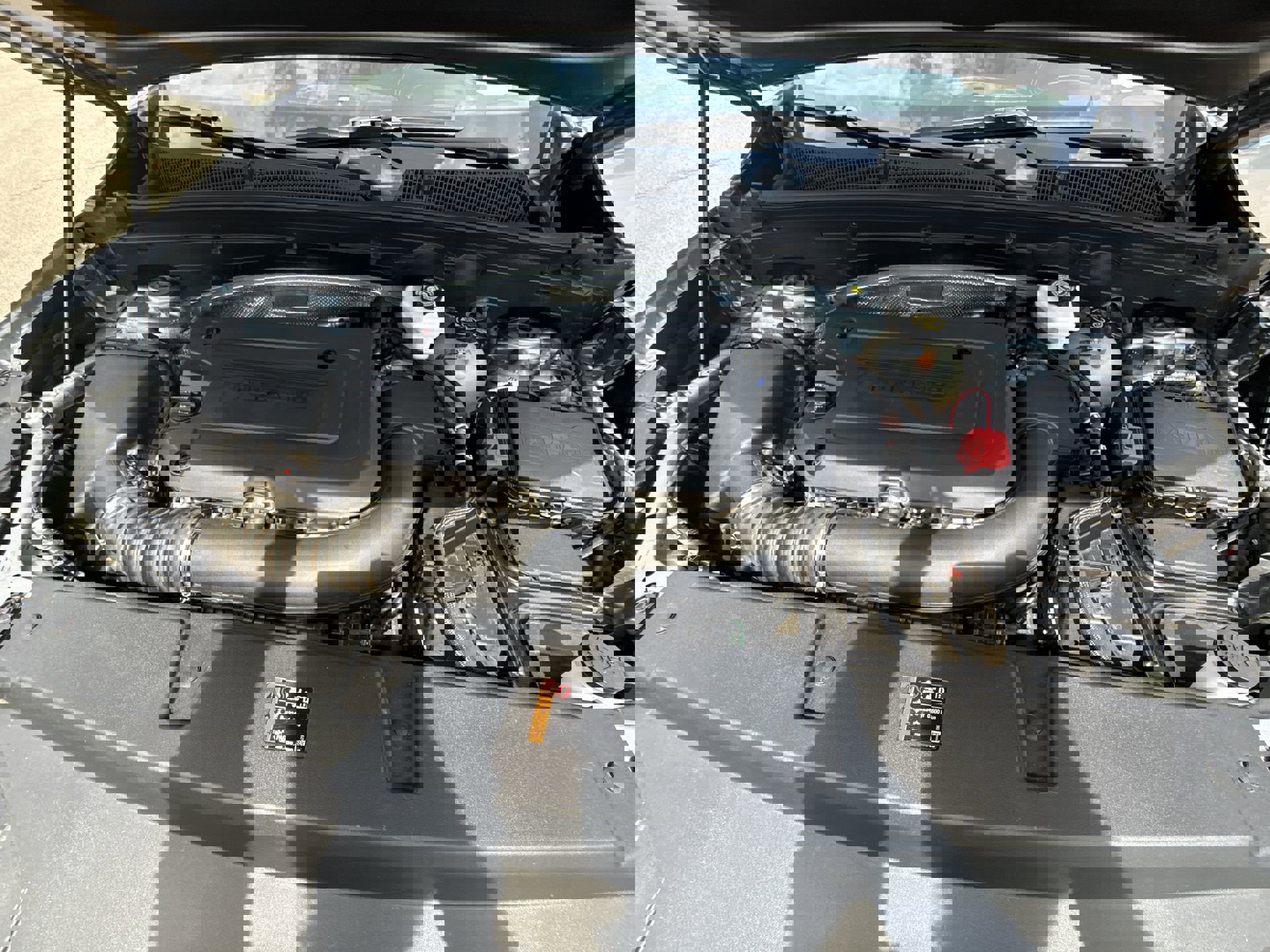 Used 2023 Buick Envision Essence image 27