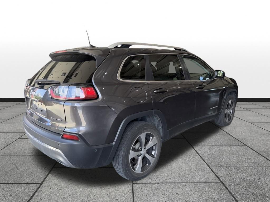 Used 2020 Jeep Cherokee Limited w/ Technology Group AWD/4WD image 5