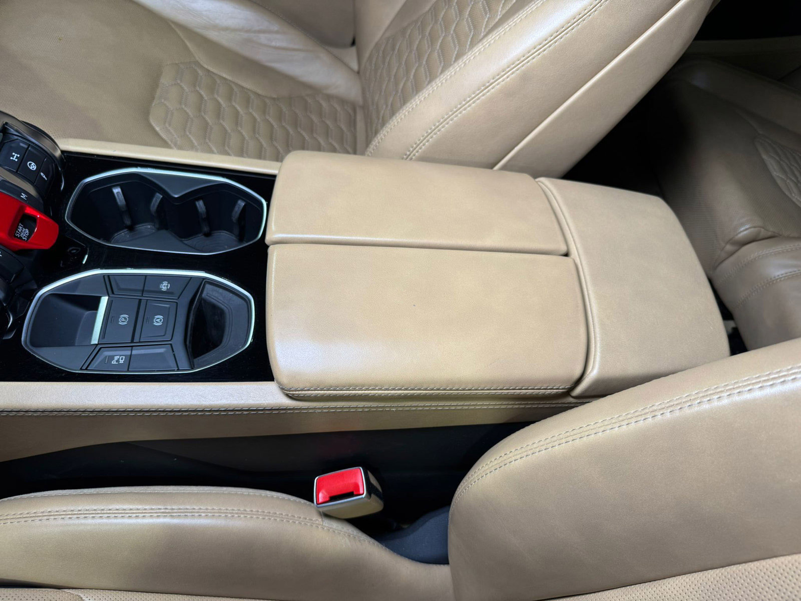 Used 2021 Lamborghini Urus image 30