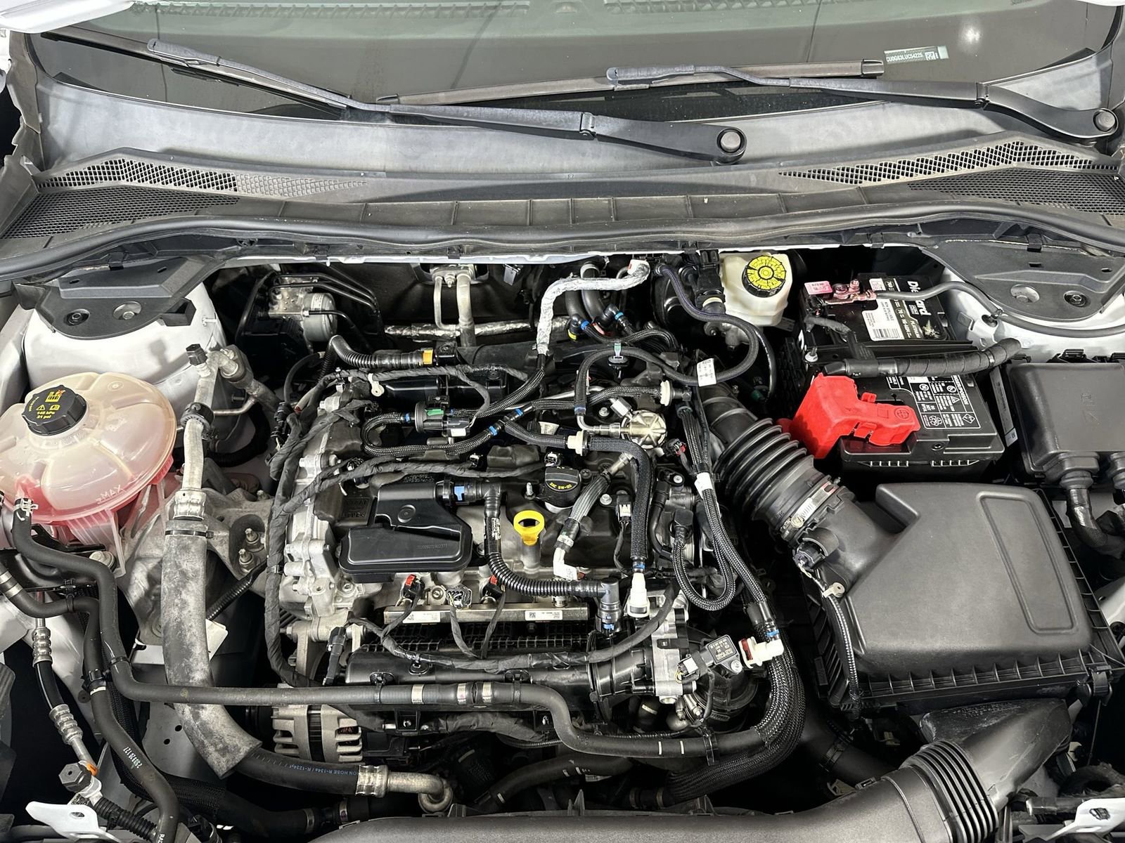 Used 2020 Ford Escape SE FWD image 28